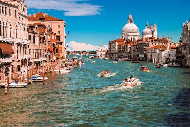 Venice most visited city in the Northeast at Christmas