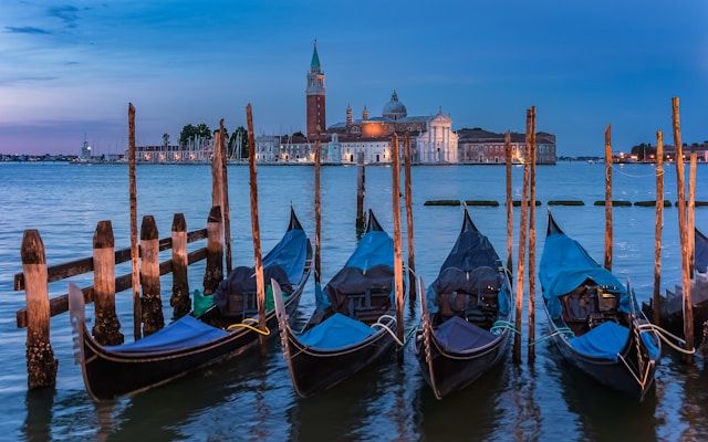 Uber in Venice taxi