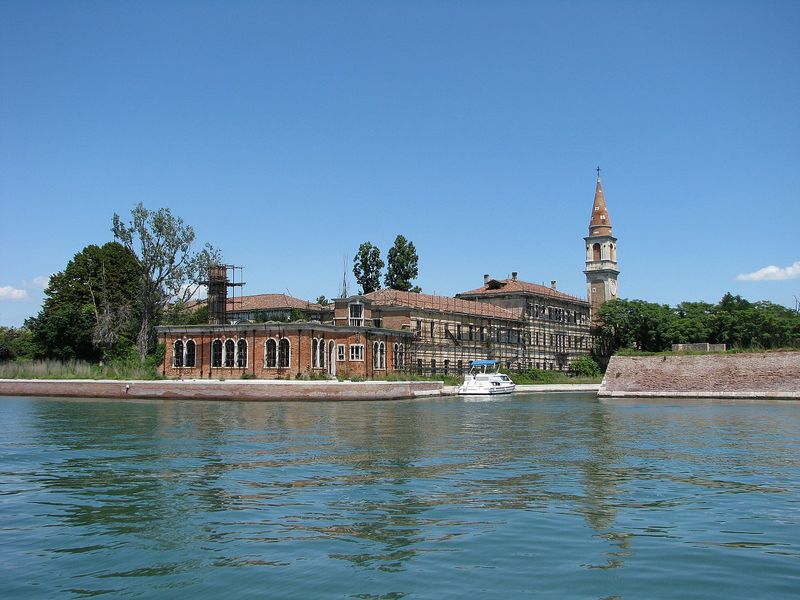 Poveglia Island Venice: all the secrets never revealed